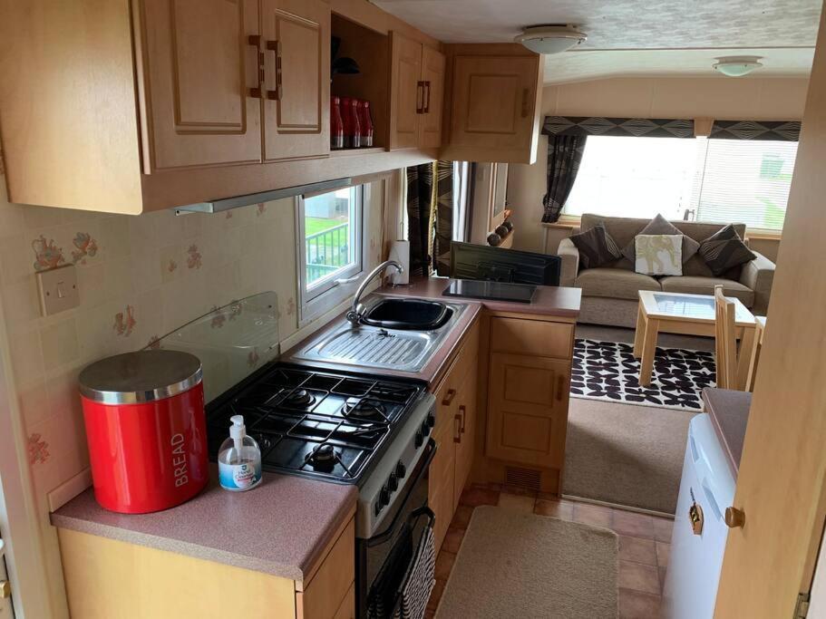 6 Berth Caravan On Sealands Site. Double Glazing Villa Ingoldmells Bagian luar foto