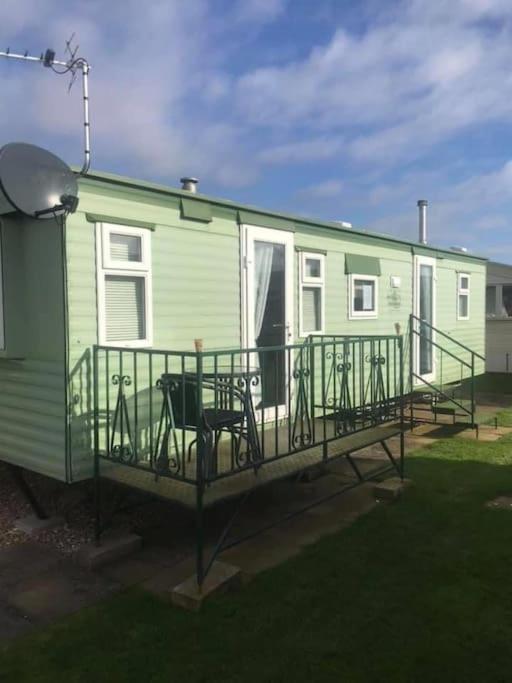 6 Berth Caravan On Sealands Site. Double Glazing Villa Ingoldmells Bagian luar foto