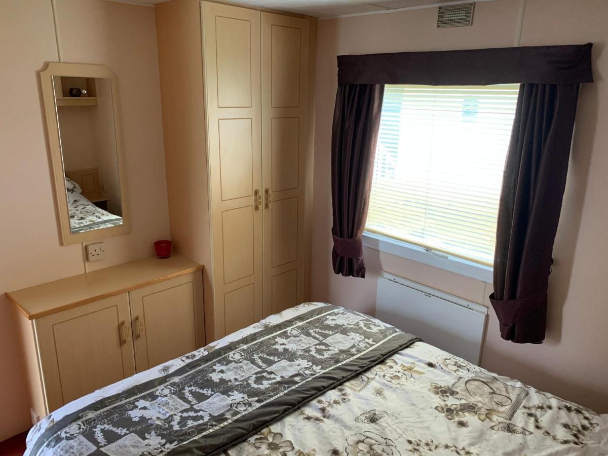 6 Berth Caravan On Sealands Site. Double Glazing Villa Ingoldmells Bagian luar foto